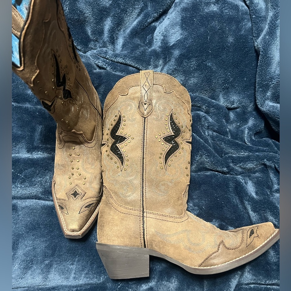 Laredo Cowgirl Boots